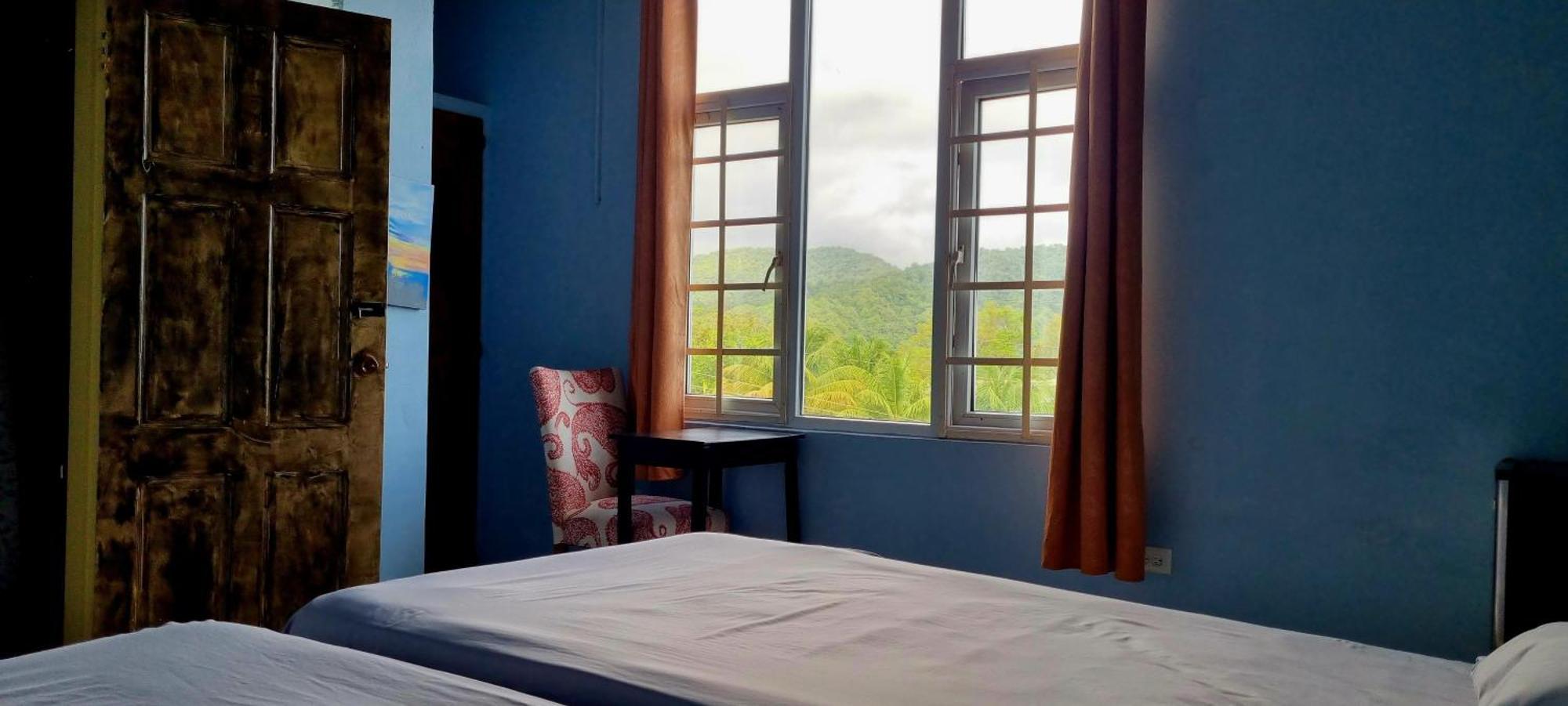 Las Cuevas Beach Lodge ภายนอก รูปภาพ