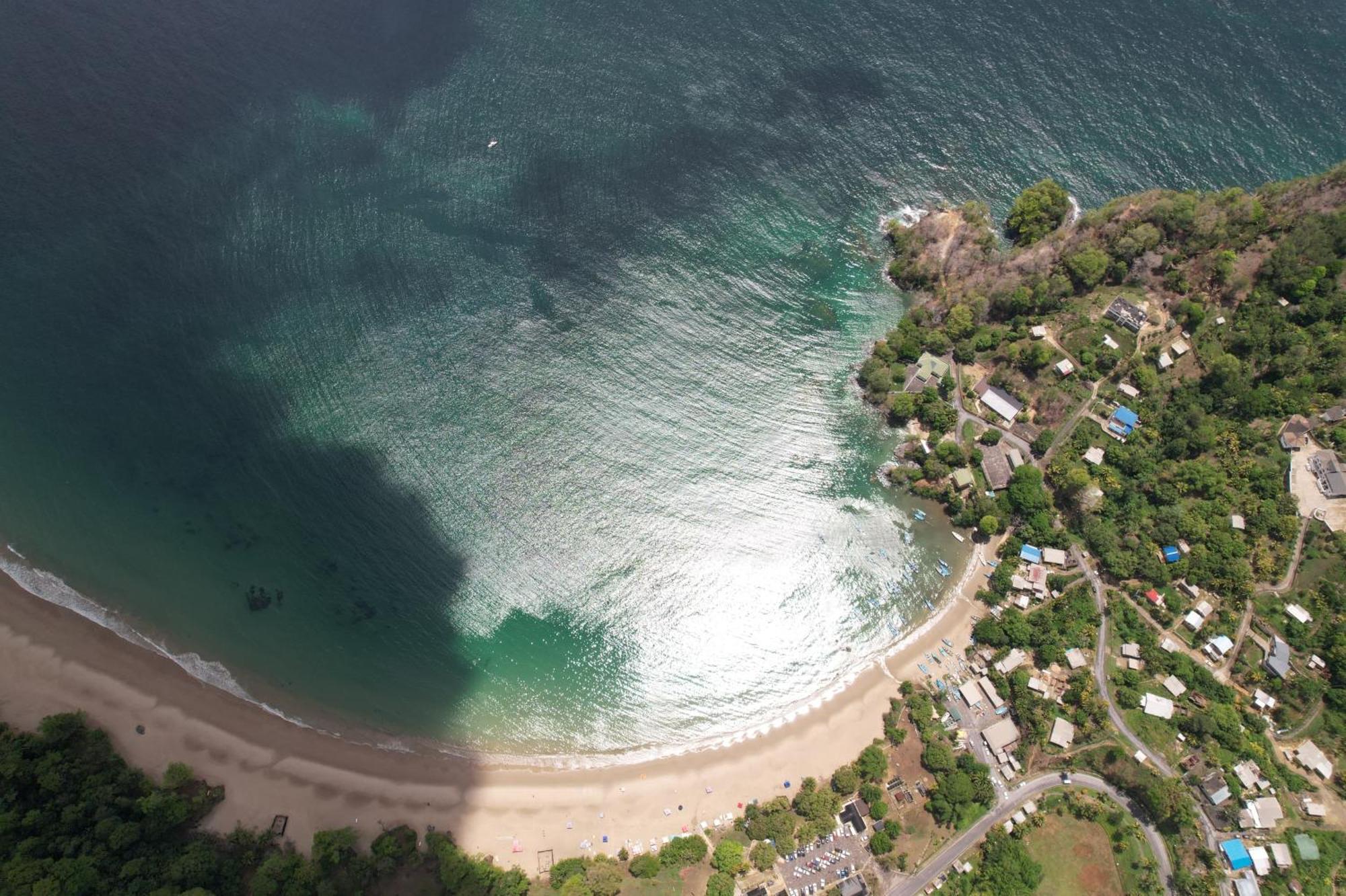 Las Cuevas Beach Lodge ภายนอก รูปภาพ