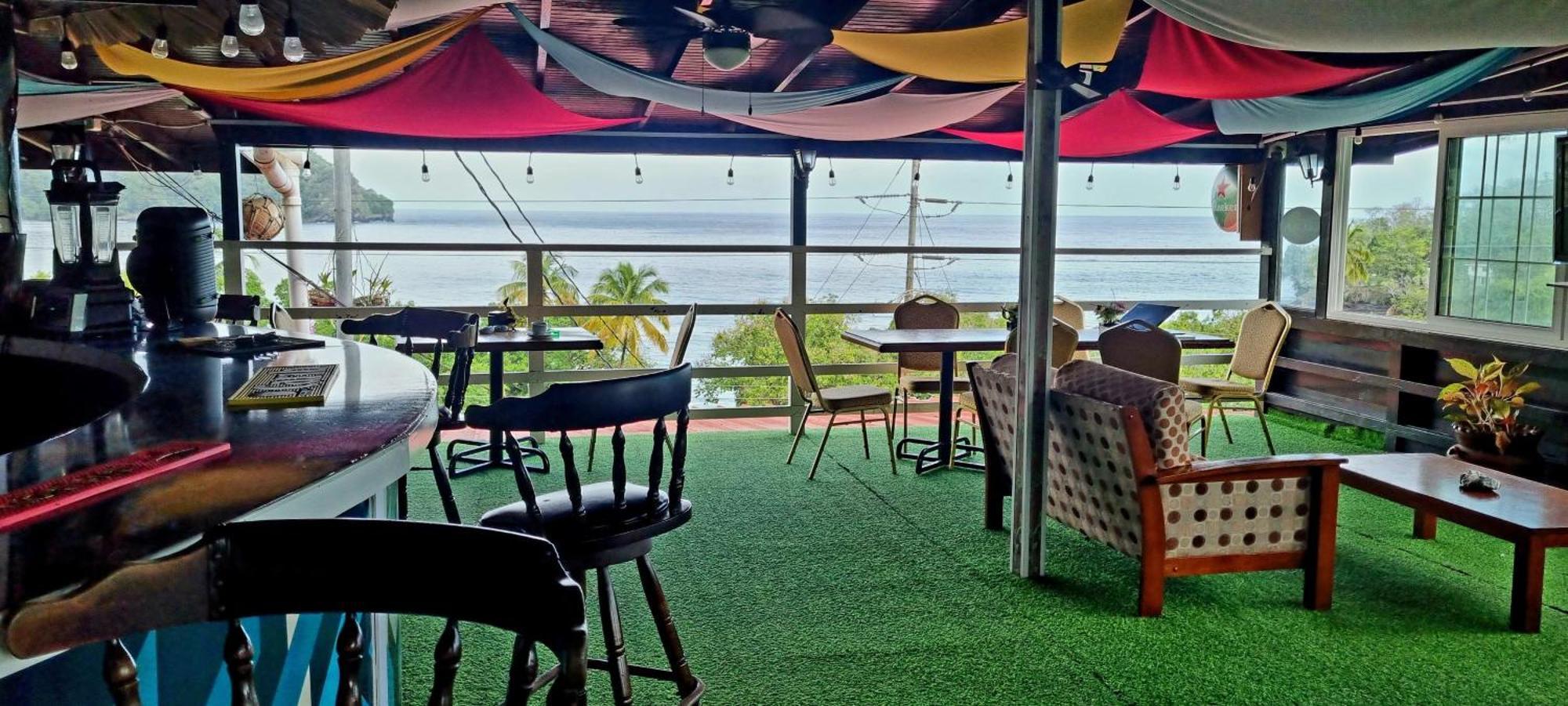 Las Cuevas Beach Lodge ภายนอก รูปภาพ